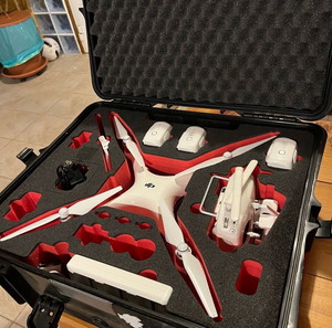 DRONE PHANTOM 4 PRO