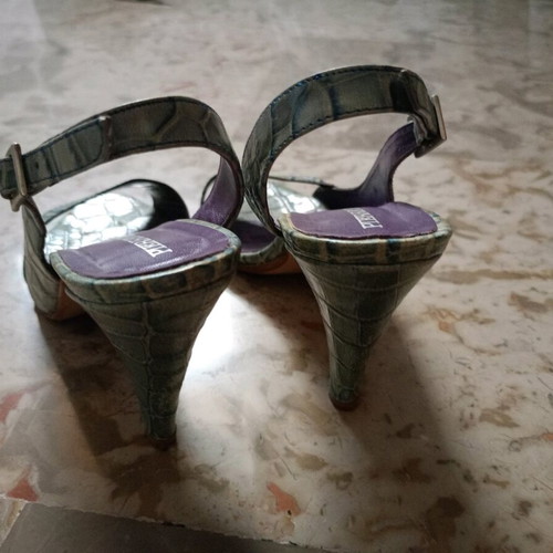 Pierre Darrè blue leather sandals size 37 like new