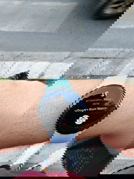 Google Pixel Watch 2 με προστατευτικό film από την πρώτη μέρα!