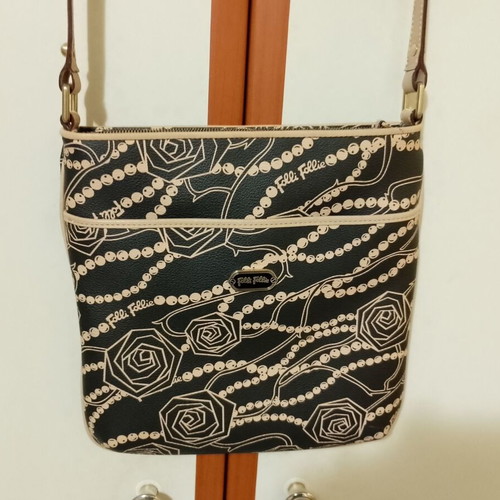 Folie Folie Shoulder Bag Like New, Beige