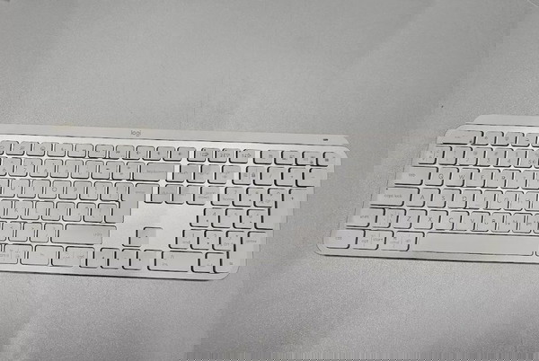  Logitech MX Keys S pliktrologio