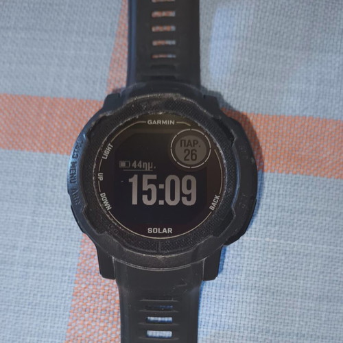 Garmin Instinct 2 Solar smartwatch, grey slate