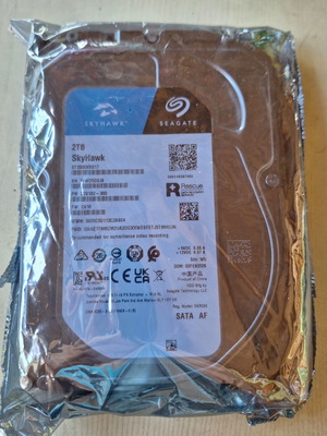 Seagate SkyHawk 2TB HDD καινούργιος, 3.5" SATA III με 256MB Cache