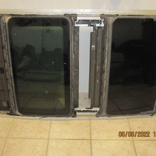 Sunroof for Renault Scenic '99-'03 used in excellent condition