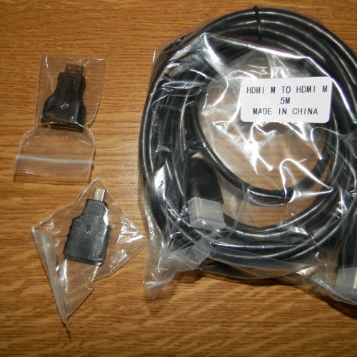 Hdmi cable M-M 5m with Micro HDMI and Mini HDMI adaptors like new