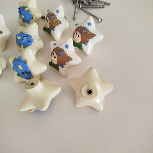 Little Prince knobs set of 16 like new