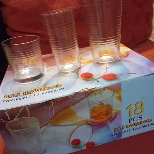 Set of 18 glass beer, water and wine glasses