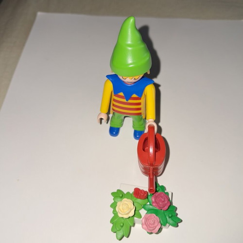 Playmobil garden gnome