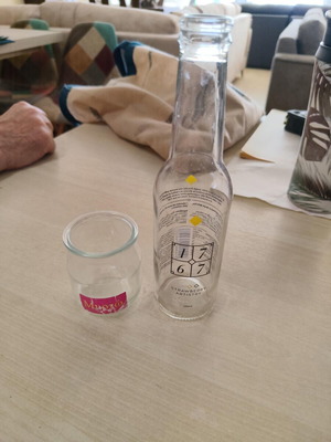 1767 Beverage συλλεκτικό μπουκάλι με ποτήρι Μυρτώ