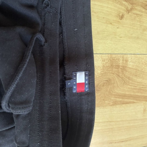 Tommy Hilfiger black shorts, size M