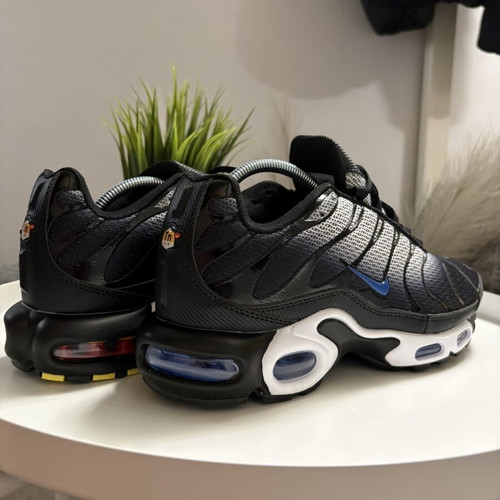 Nike TN sneakers, DS condition, size 42.5, black