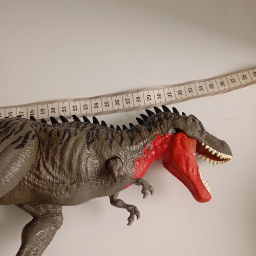 Jurassic World Tarbosauros dinosaur figure 35 cm