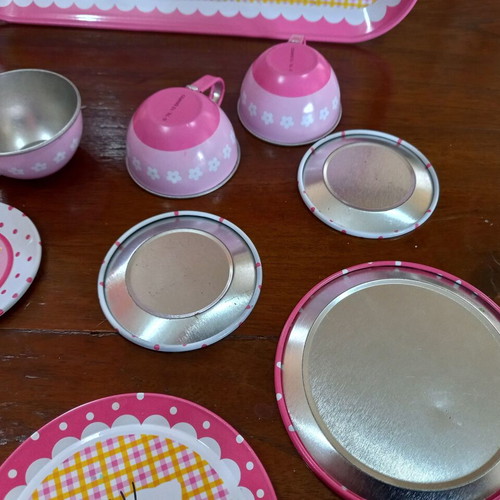 Hello Kitty metal tea set 14 pieces used