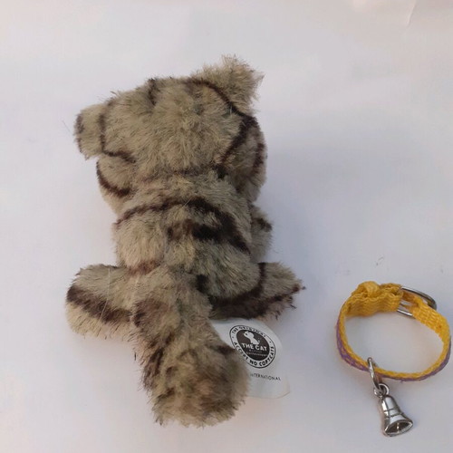 Stuffed cat used, small