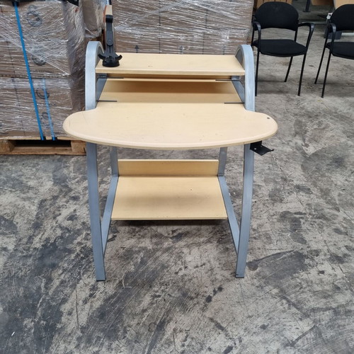 Computer desk like new with storage shelf