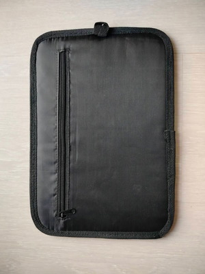 Case with elastic bands new