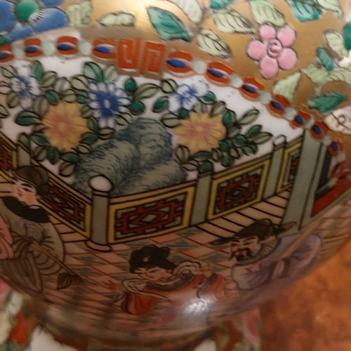 Satsuma jar Japan 35 cm used, porcelain with enamel and gold painting