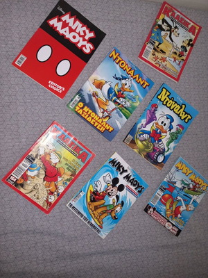 Comics used, set of 7 with Mickey Mouse, Donald, and classics
