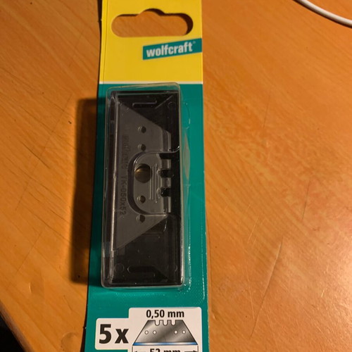 Wolfcraft 52mm utility knife blades, pack of 5, like new