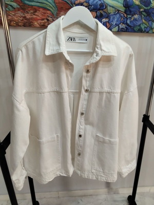 Zara White Denim Jacket Oversize Size L like new