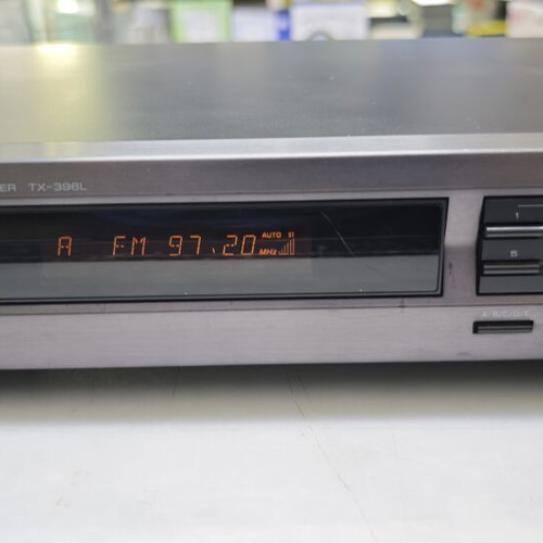 Yamaha TX396L stereo tuner