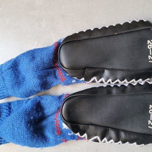 Children's sock slippers used with cats, size 26-27, blue