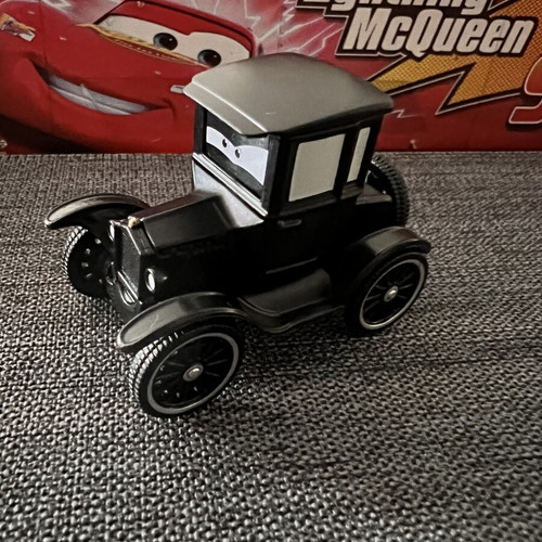 Lizzie metal die cast from Cars 1:55 scale like new