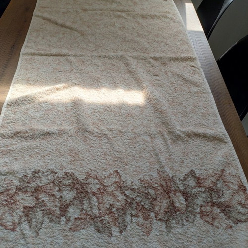 Towel set like new, body and face