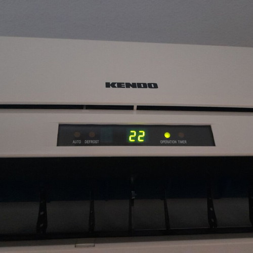 Kendo 9000 BTU air conditioner like new