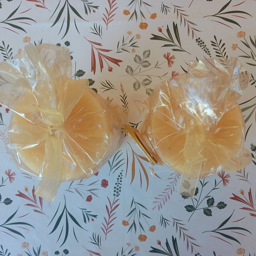 Decorative candles like new with embossed flowers, set of 2
