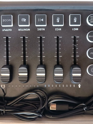 Sound card for desktop in excellent condition
