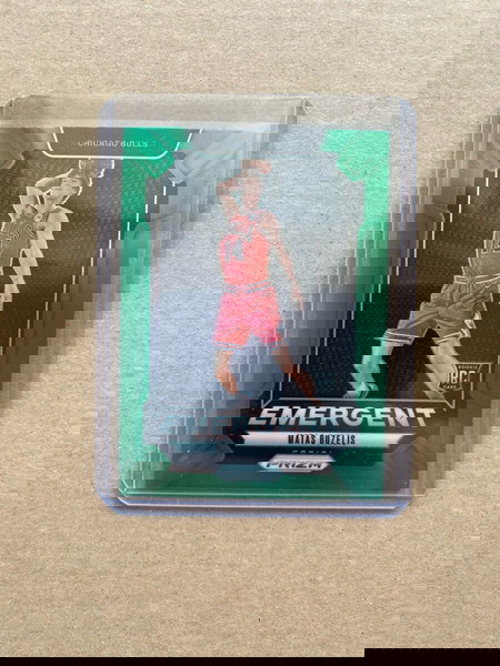 2024-25 Panini Prizm Matas Buzelis Green Prizm Emergent