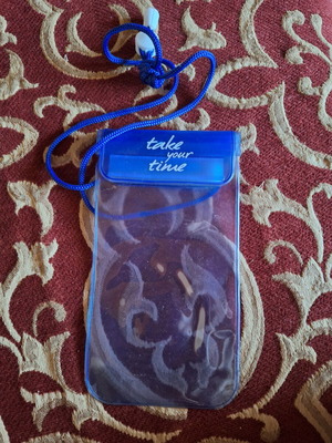 Waterproof mobile phone case