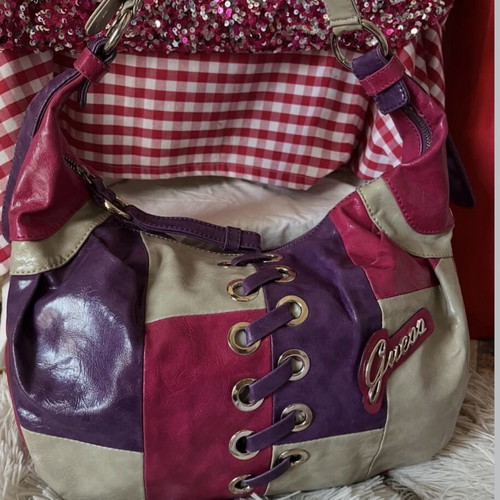 Guess shoulder bag Y2K patchwork design