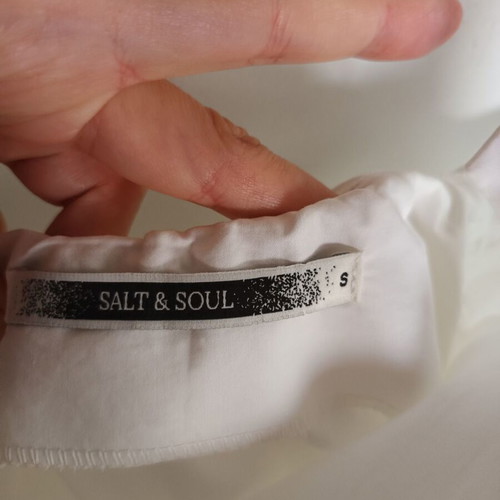 Salt & Soul blouse like new, white, size S