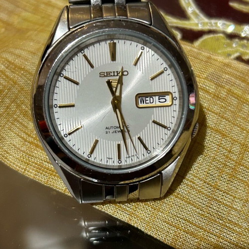 Seiko mechanics 21 jewels watch, 38mm case