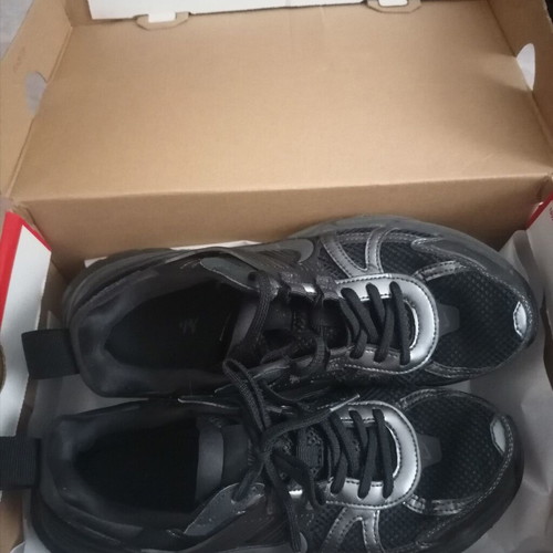 Nike V2K Run shoes, black, size 39