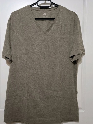 H&M men's short-sleeve shirt like new, gray-khaki, size L