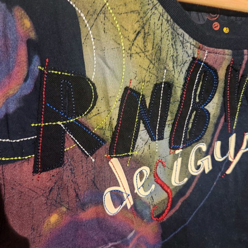 Desigual Short-Sleeve T-Shirt like New with Embroidered Designs