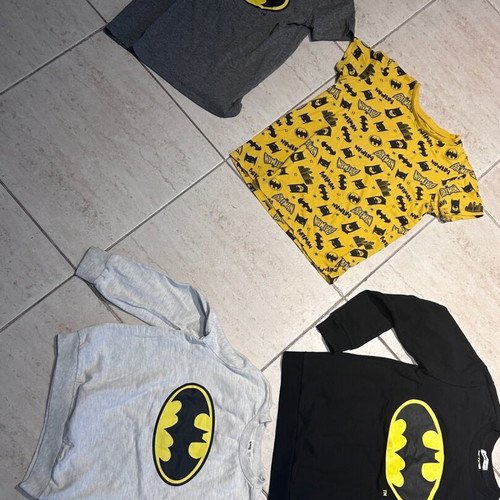 Batman sweatshirts and T-shirts like new 134cm and 140cm