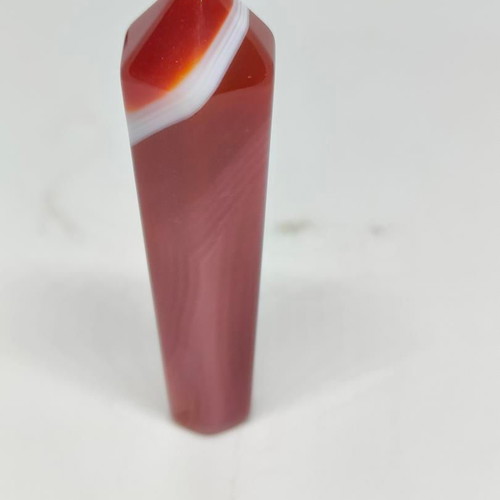 Agate (Sardonyx) Mineral Crystal Tower like new