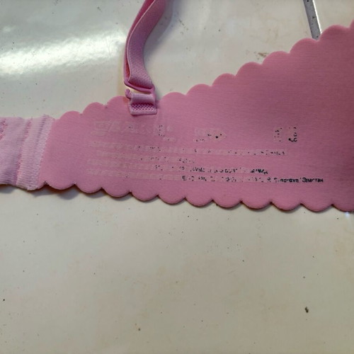 Pink seamless bra 75 B used