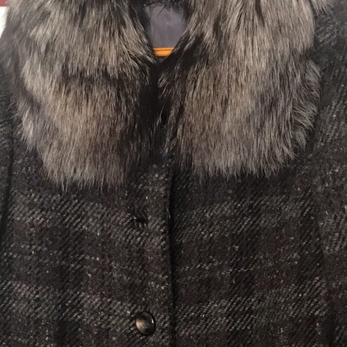 Wool coat with natural fur handmade collar like new, multicolor