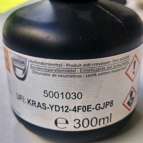 Renault car tire sealant new