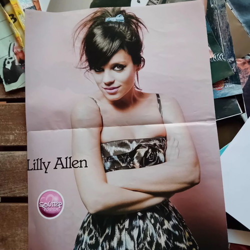 Posters of 2000s artists like new, set of 12