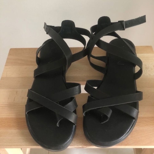 Sandals type ancient Greek size 39 like new, black