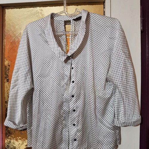 White shirt with black dots Zara used, size M