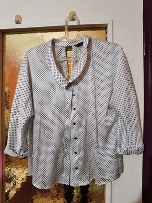 Бяла риза на черни точки Zara употребявана, размер М