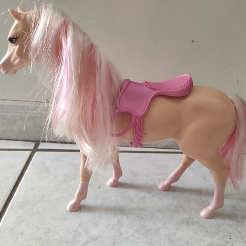 Toy horse for girl used, height 25 cm length 27 cm