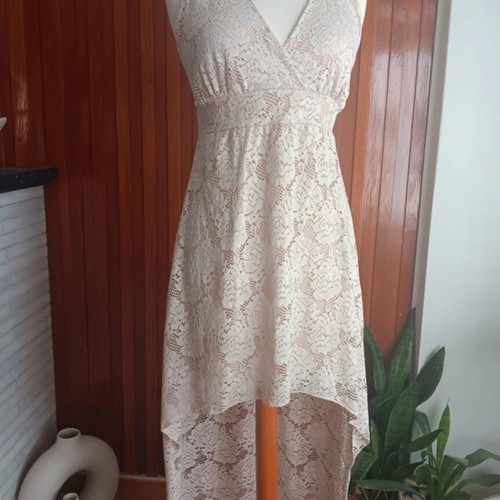Asymmetric beige lace dress with high-low hem, like new, size M